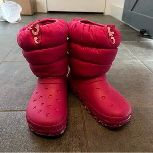 NWOT croc winter boot